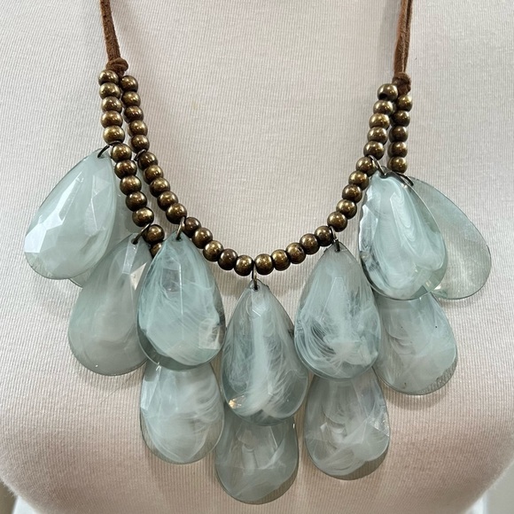 Boho Statement Green Teardrop Necklace Faux Leather Brass Tone Beads - Picture 1 of 6